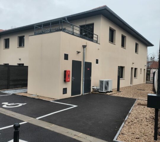 Extérieur du site de la micro-crèche de Seraucourt-le-Grand